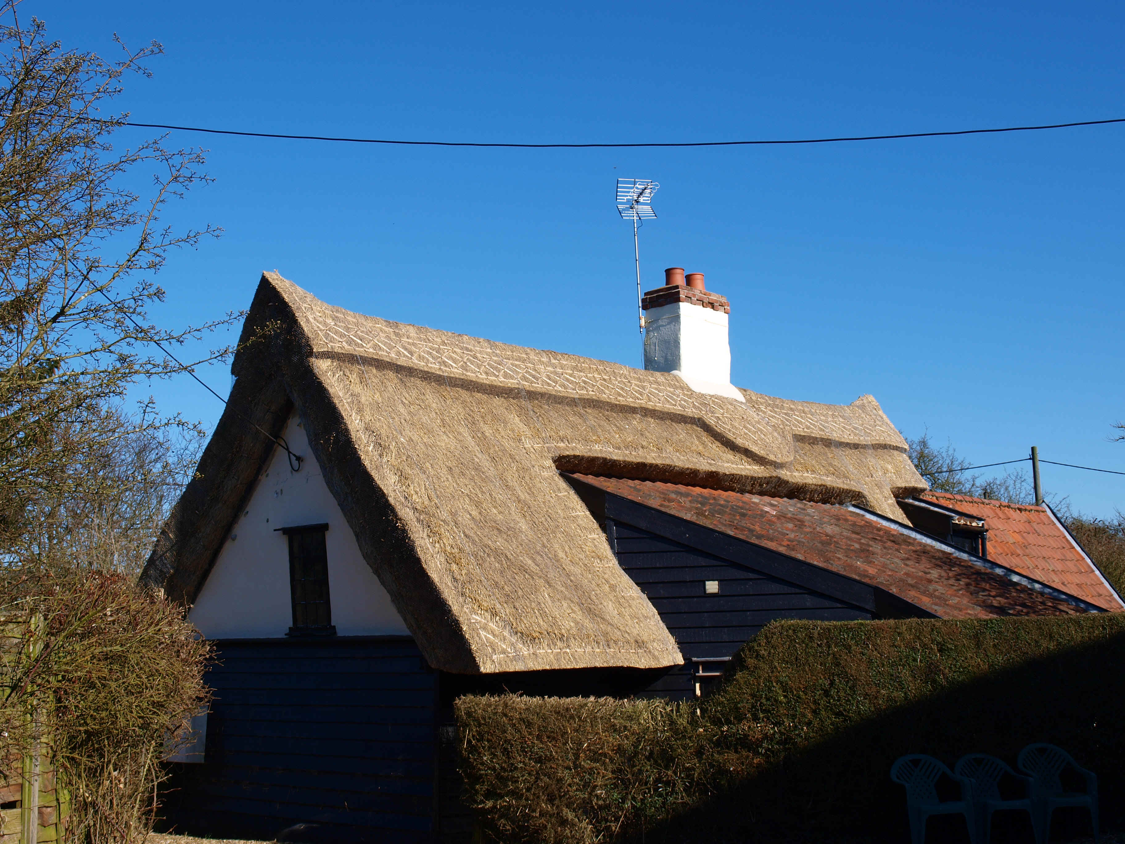 Thatching Projects undertaken by Andrew Neeves (Master Thatcher) in Suffolk, Cambridgeshire, Essex and Norfolk